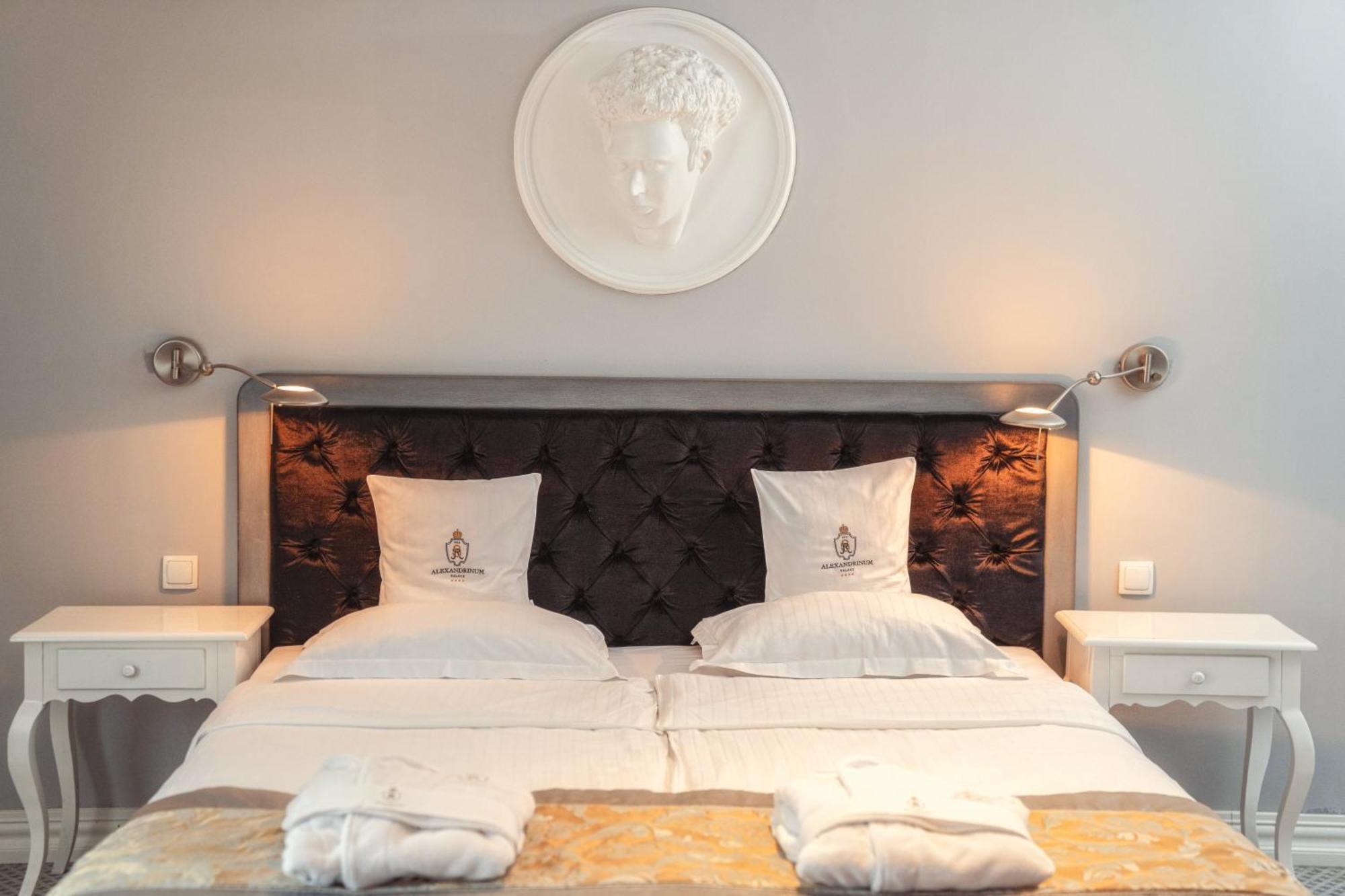 Hotel Palac Alexandrinum Krubki المظهر الخارجي الصورة